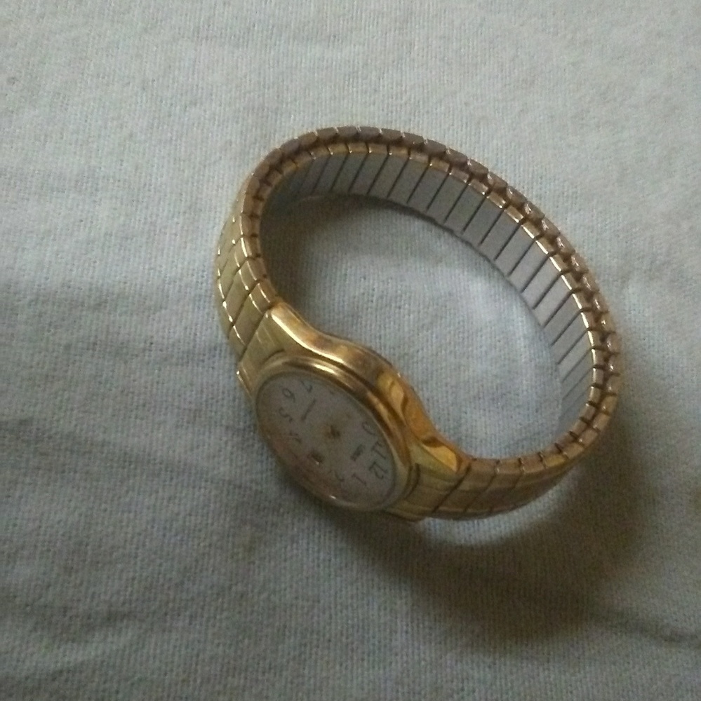 Watches - Picture 2 of 8